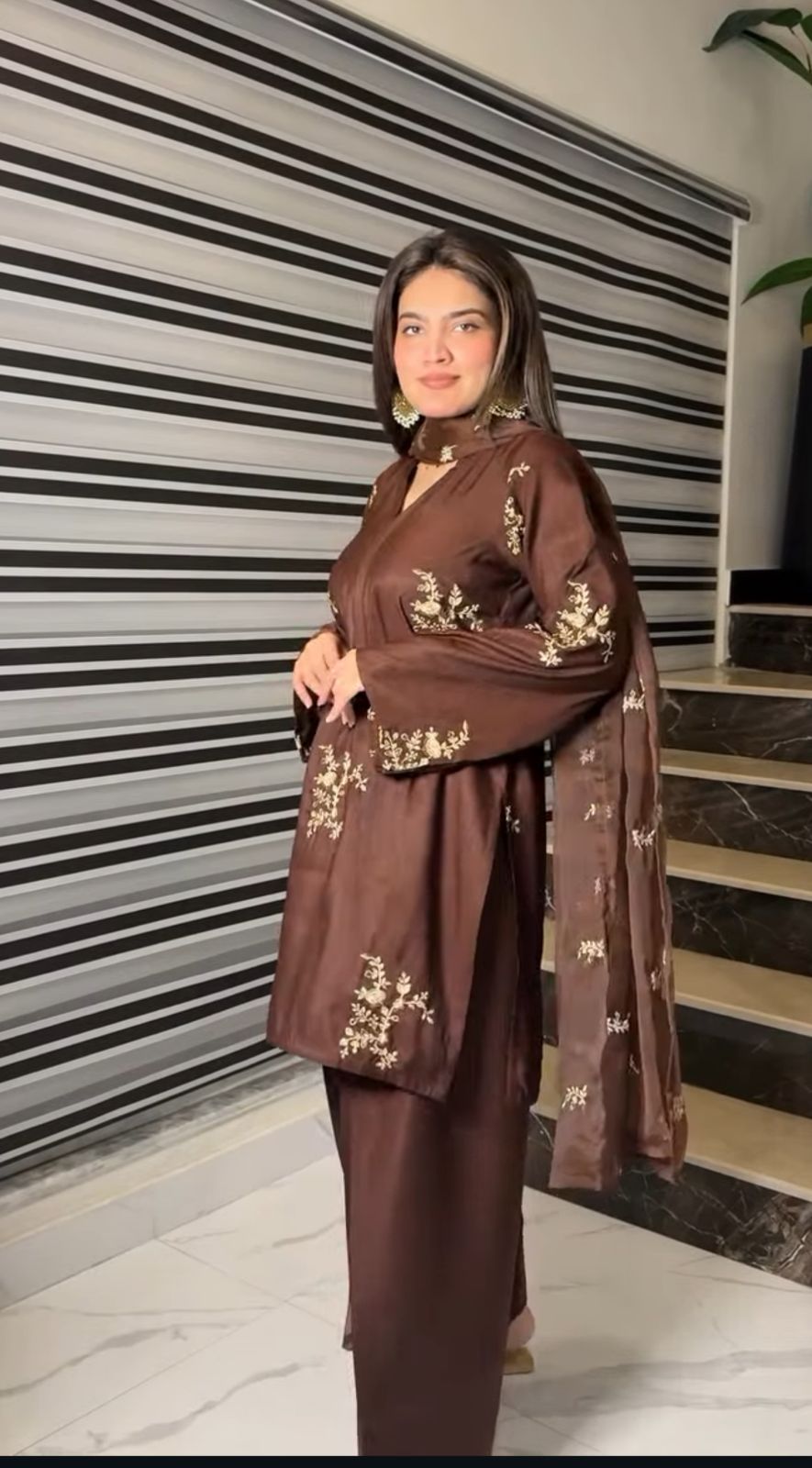 Brown Farshi